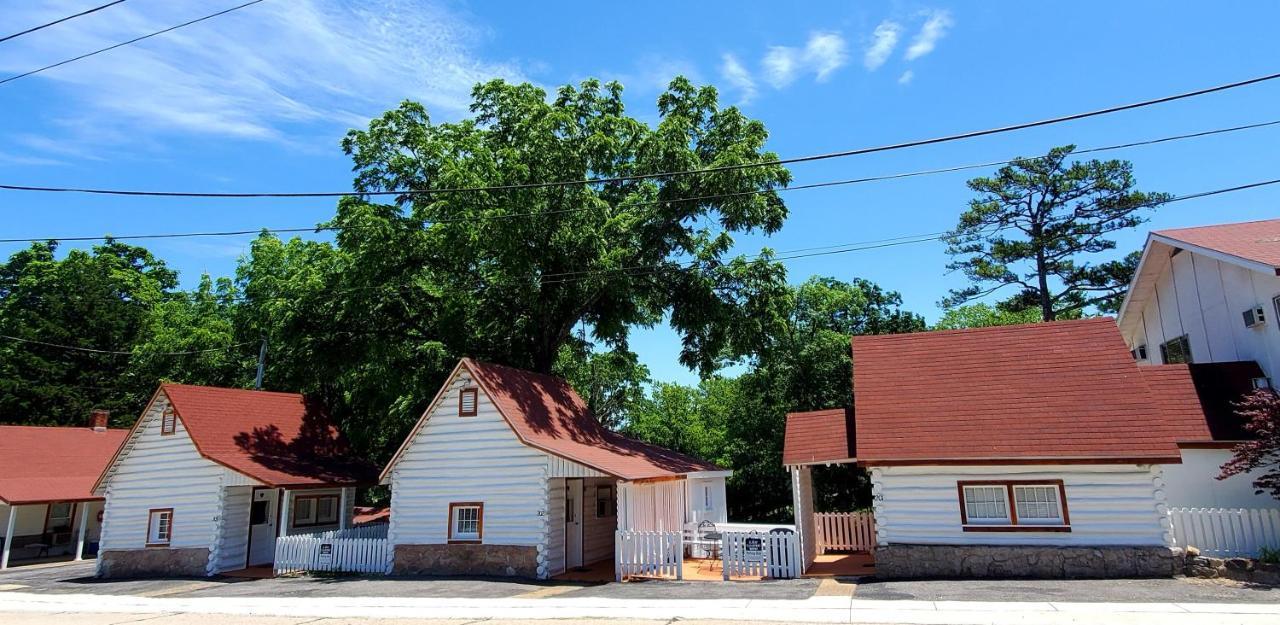 Log Cabin Inn Eureka Springs Esterno foto