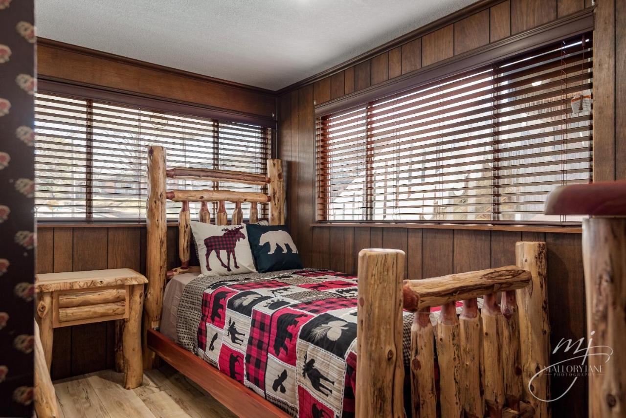 Log Cabin Inn Eureka Springs Esterno foto