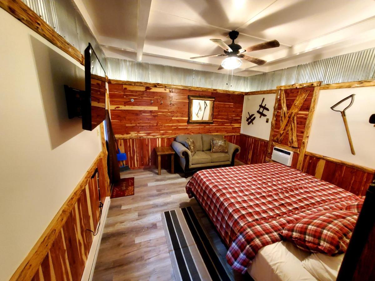 Log Cabin Inn Eureka Springs Esterno foto