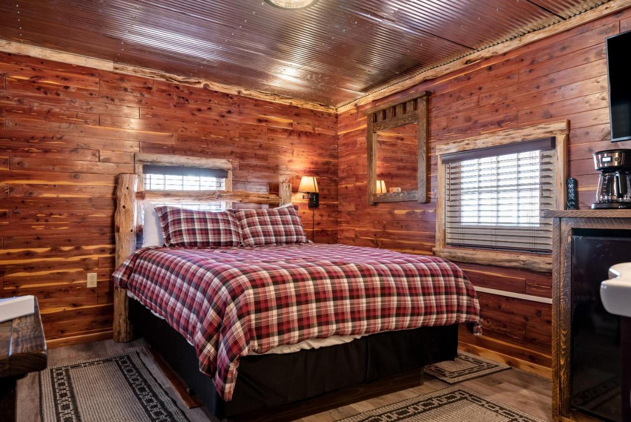 Log Cabin Inn Eureka Springs Esterno foto