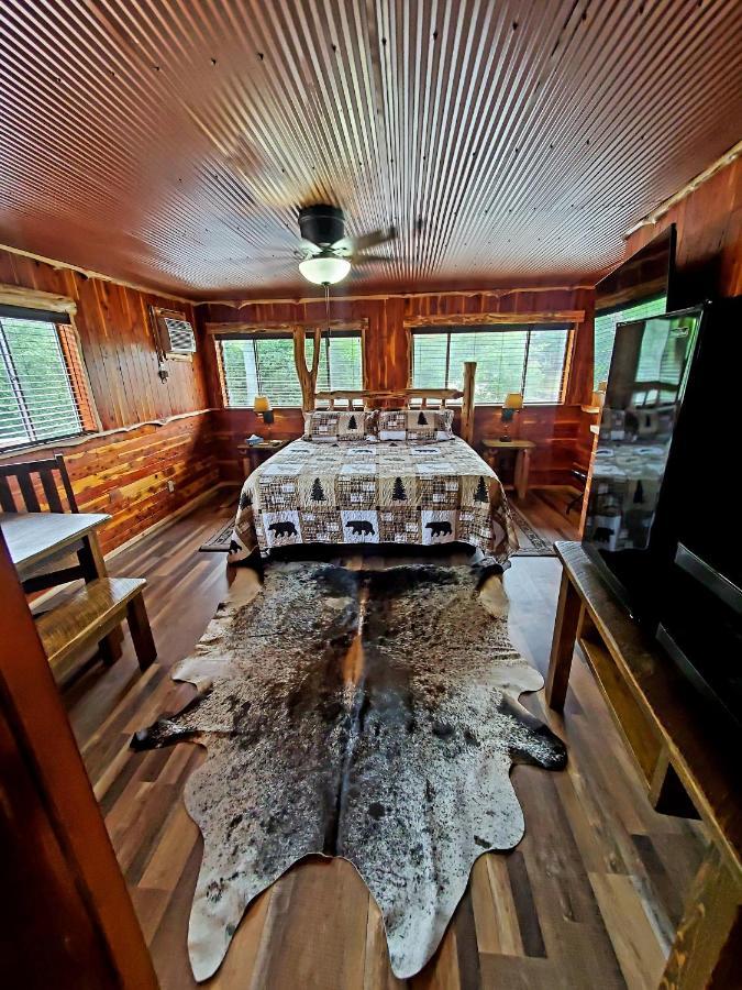 Log Cabin Inn Eureka Springs Esterno foto