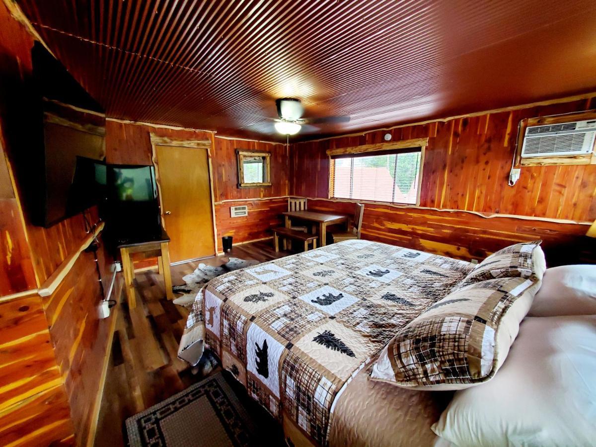 Log Cabin Inn Eureka Springs Esterno foto