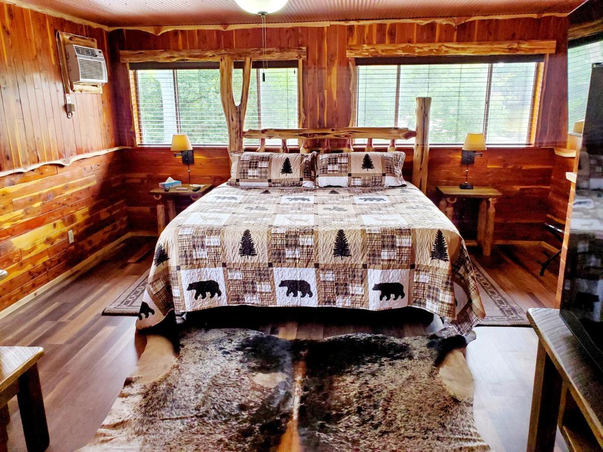 Log Cabin Inn Eureka Springs Esterno foto