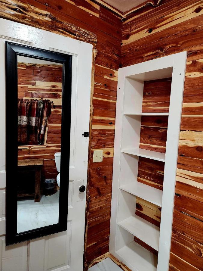 Log Cabin Inn Eureka Springs Esterno foto