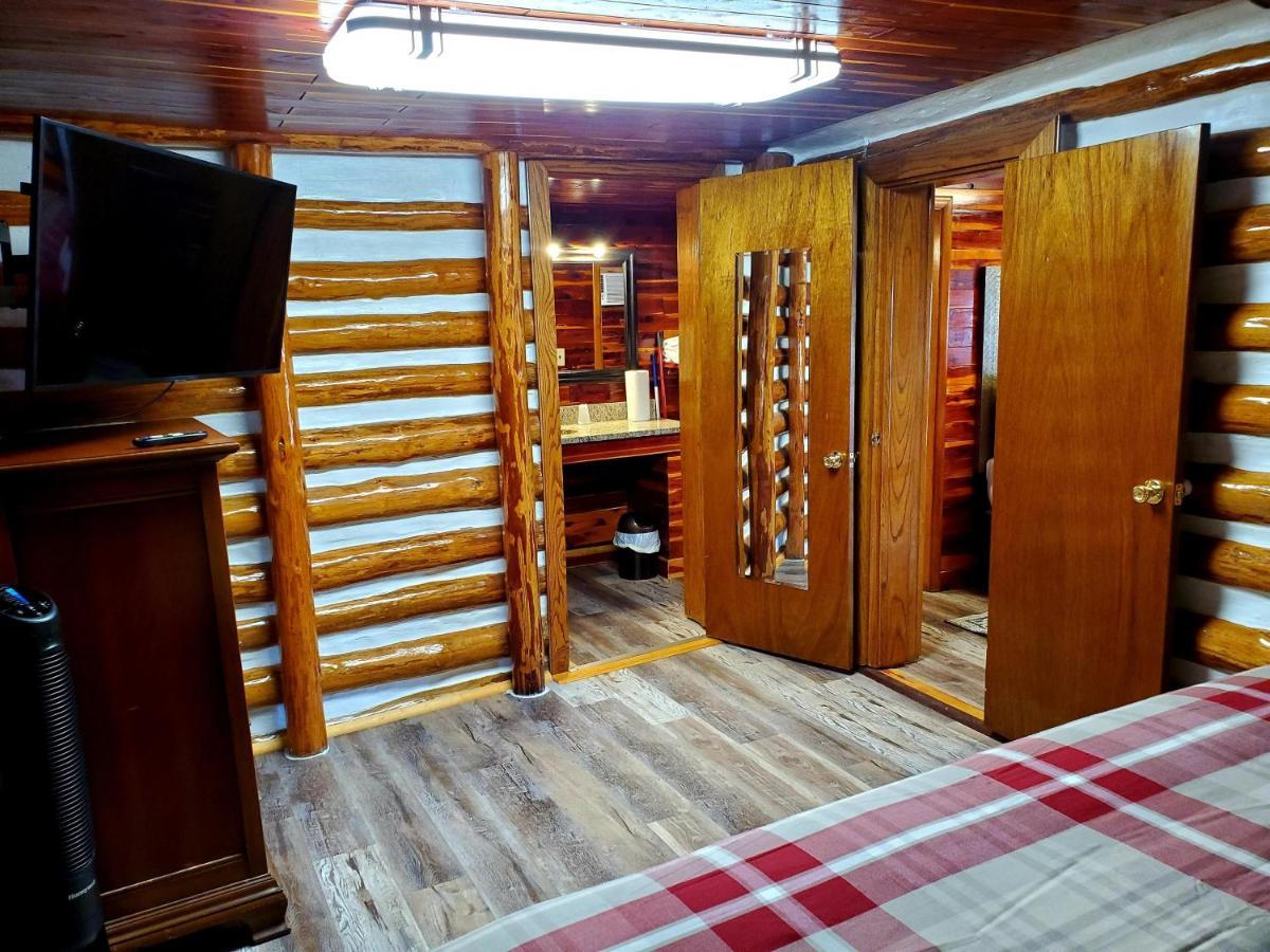 Log Cabin Inn Eureka Springs Esterno foto